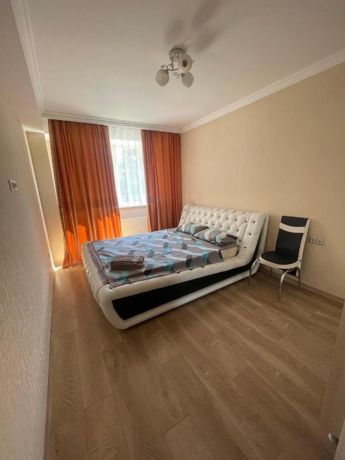 Apartament Confortabil In Centrul Orasului! Chişinău Esterno foto